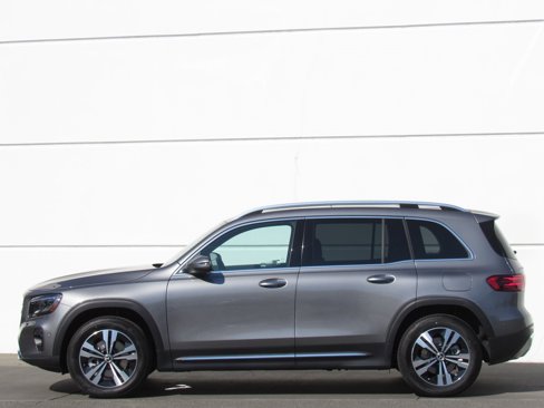 New 2026 Mercedes-Benz GLB 250 4MATIC image 4