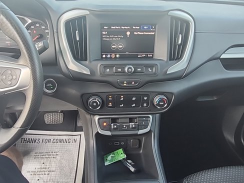 Certified 2024 GMC Terrain SLE image 33