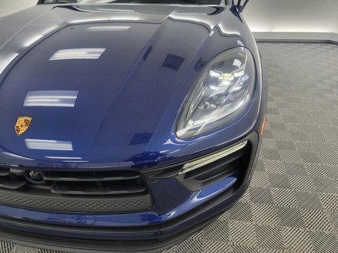New 2026 Porsche Macan image 13