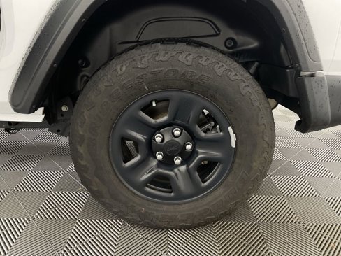 Used 2021 Jeep Wrangler Sport image 28