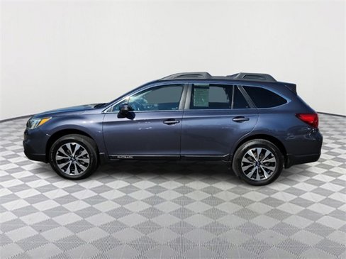 Used 2016 Subaru Outback 2.5i Limited image 4