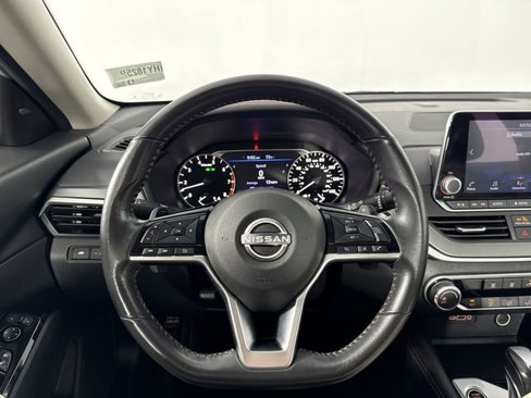 Used 2024 Nissan Altima 2.5 SR image 27