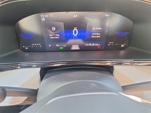 New 2025 Volkswagen Taos S image 14