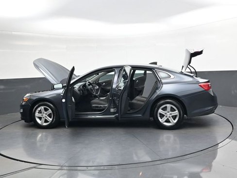 Used 2021 Chevrolet Malibu LS w/ Driver Confidence Package II image 37