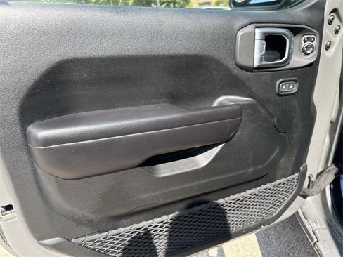 Used 2020 Jeep Wrangler Unlimited Sport image 17