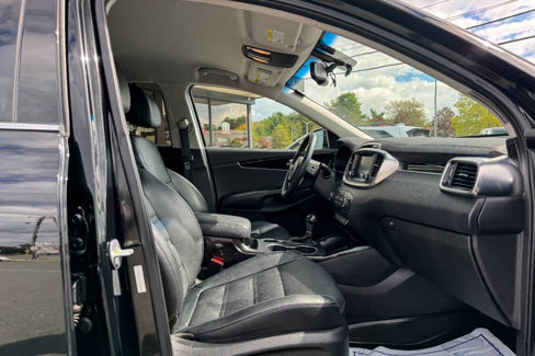 Used 2017 Kia Sorento EX image 13