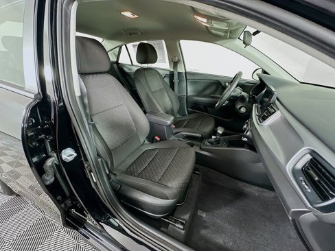 Used 2023 Kia Rio S image 32