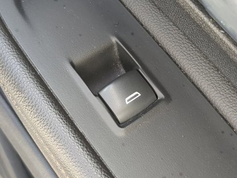Used 2020 GMC Terrain SLT image 37
