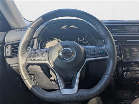 Used 2020 Nissan Rogue SL image 11