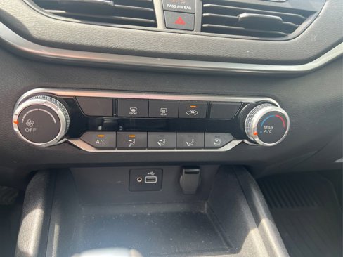 Used 2022 Nissan Altima 2.5 S image 27