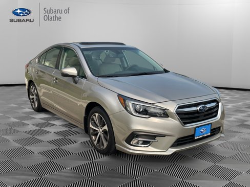 Used 2018 Subaru Legacy 2.5i Limited image 1