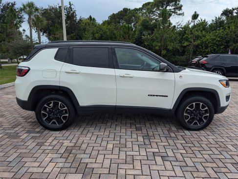 Used 2019 Jeep Compass Trailhawk image 12