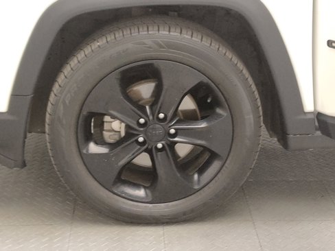 Used 2019 Jeep Compass Altitude image 31