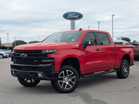 Used 2019 Chevrolet Silverado 1500 LT Trail Boss image 1