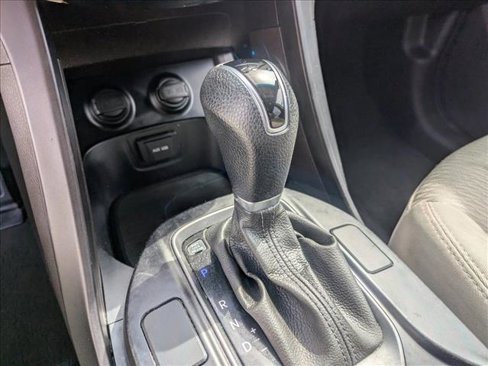 Used 2016 Hyundai Santa Fe Sport image 11