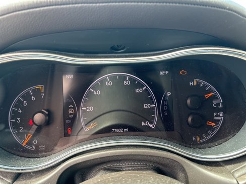 Used 2015 Jeep Grand Cherokee Overland image 22
