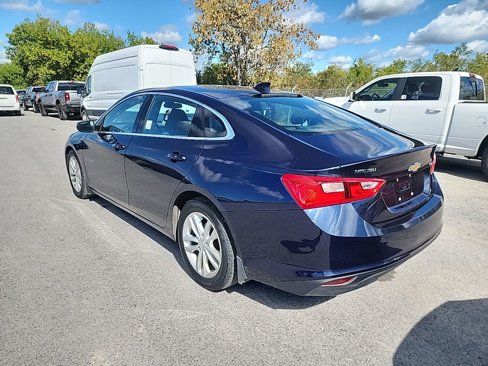 Used 2016 Chevrolet Malibu LT image 6