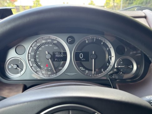 Used 2011 Aston Martin Rapide Luxe image 36