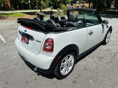 Used 2013 MINI Cooper Convertible image 10