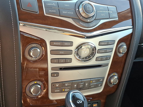 Used 2019 INFINITI QX80 Luxe image 17