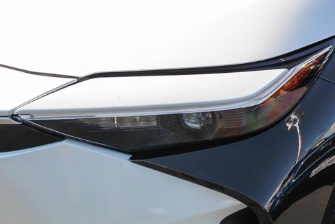Used 2024 Toyota bZ4X XLE image 5