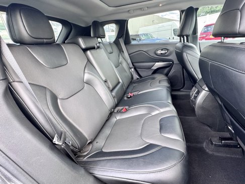 Certified 2022 Jeep Cherokee Limited w/ Mopar Interior Package image 20