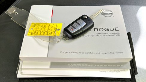 Used 2017 Nissan Rogue S w/ S Appearance Package image 32