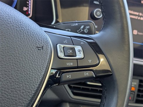 Certified 2019 Volkswagen Jetta SEL Premium image 33