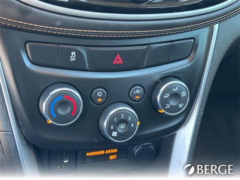 Used 2018 Chevrolet Trax LT w/ LT Convenience Package image 23
