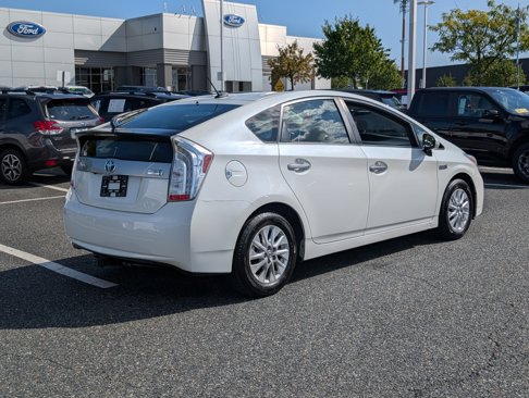 Used 2013 Toyota Prius Prime Plug-In Hybrid image 3