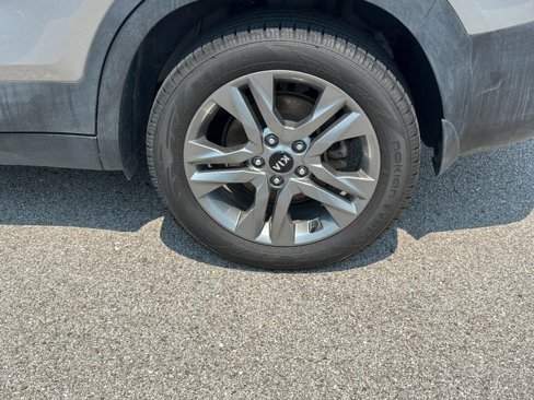 Used 2021 Kia Seltos LX image 7