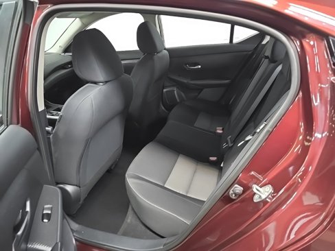 Used 2021 Nissan Sentra SV image 30