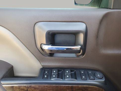 Used 2017 Chevrolet Silverado 1500 LT w/ Texas Edition image 22