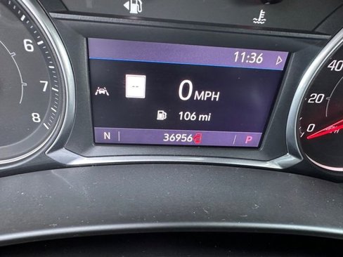 Used 2020 GMC Terrain SLE w/ Driver Convenience Package image 25