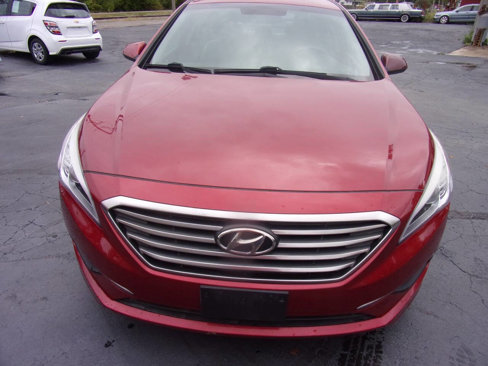 Used 2016 Hyundai Sonata SE image 3