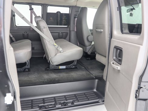 Used 2015 Chevrolet Express 2500 LS image 13