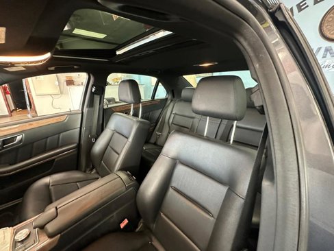 Used 2012 Mercedes-Benz E 350 4MATIC Sedan image 15