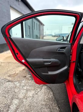 Used 2015 Chevrolet Sonic LT image 14