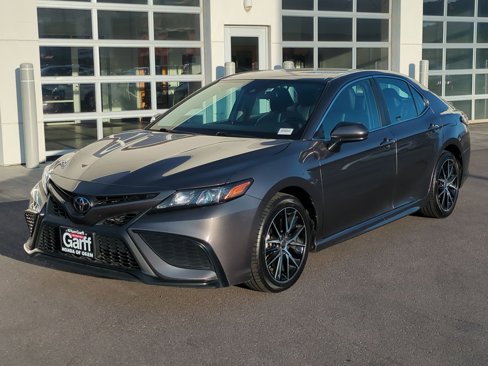 Used 2021 Toyota Camry SE image 10