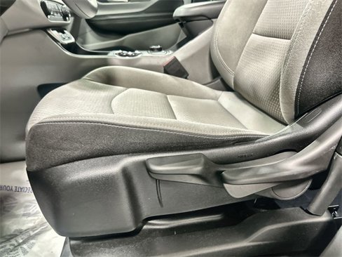 Used 2024 GMC Terrain SLE image 14