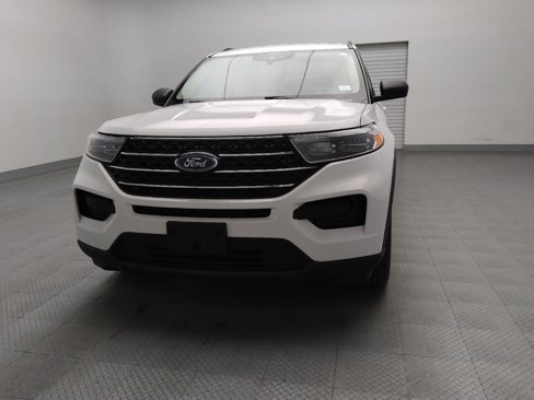 Used 2021 Ford Explorer XLT image 15