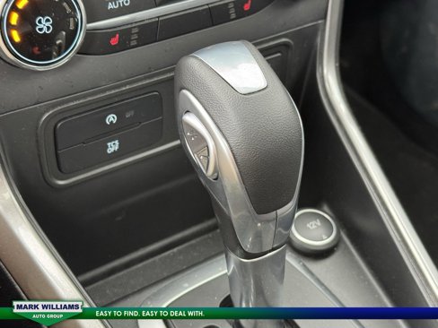 Used 2022 Ford EcoSport SE w/ SE Convenience Package image 19