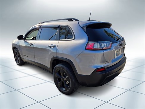 Used 2020 Jeep Cherokee Latitude Plus image 7