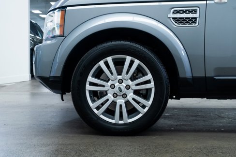 Used 2011 Land Rover LR4 HSE image 7