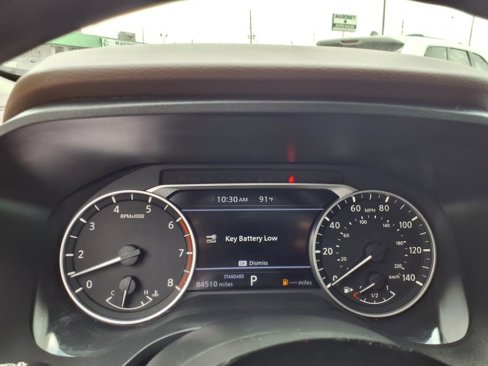 Used 2022 Nissan Rogue SV image 24