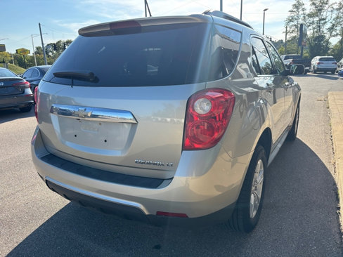 Used 2015 Chevrolet Equinox LT w/ Driver Convenience Package image 4
