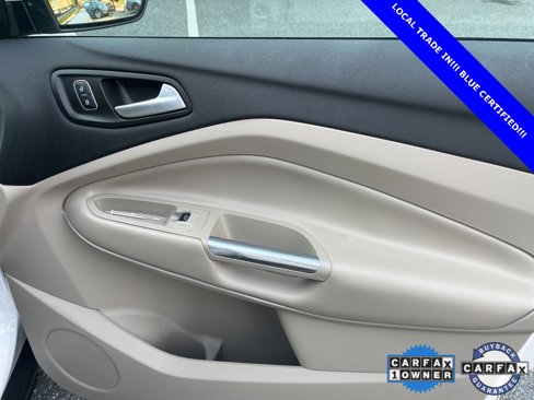 Used 2019 Ford Escape SEL image 19