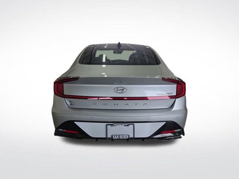Used 2020 Hyundai Sonata Limited w/ Preferred Accessory Package image 15
