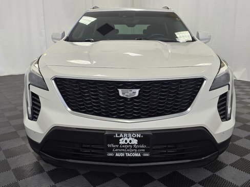 Used 2023 Cadillac XT4 Sport image 9