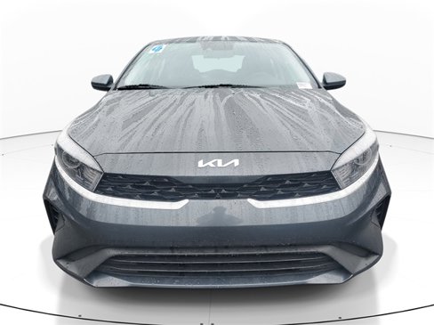 Used 2024 Kia Forte LXS image 2